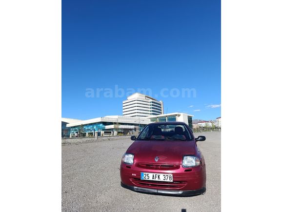 Sahibinden Renault Clio 1.4 RNA 2000 Model