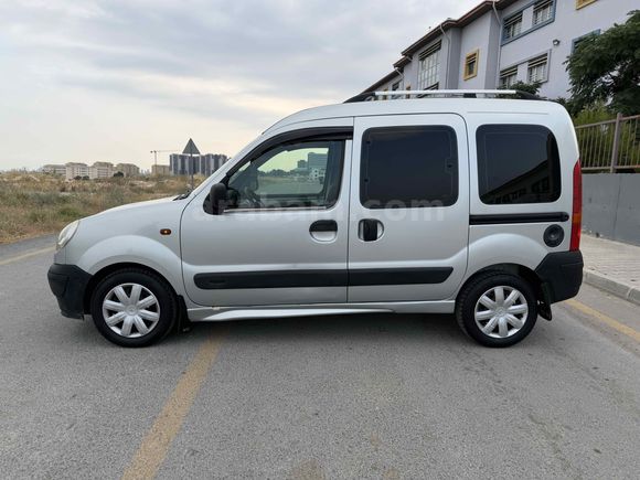 Sahibinden Renault Kangoo Multix 1.5 dCi Authentique 2004 Model Mersin