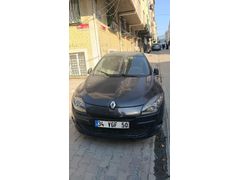Sahibinden Renault Megane 1.5 dCi Privilege 2010 Model  360.000 km Füme