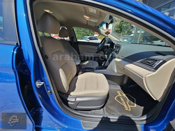 SMS MOTORS 2017 HYUNDAİ ELANTRA 1.6CRDI STYLE PLUS+GERİGÖRÜŞ