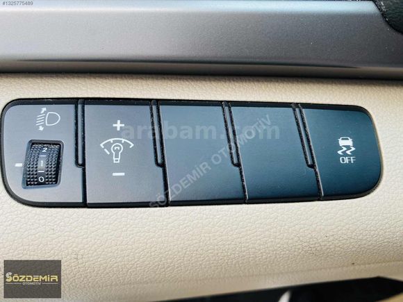 2017 HYUNDAİ ELANTRA 1.6 CRDİ STYLE PLUS BAKIMLI MASRAFSIZ