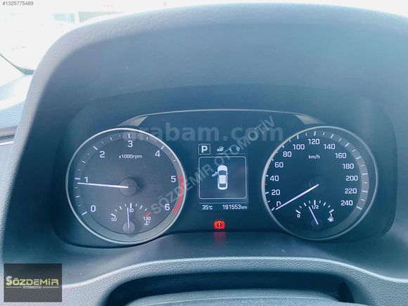 2017 HYUNDAİ ELANTRA 1.6 CRDİ STYLE PLUS BAKIMLI MASRAFSIZ