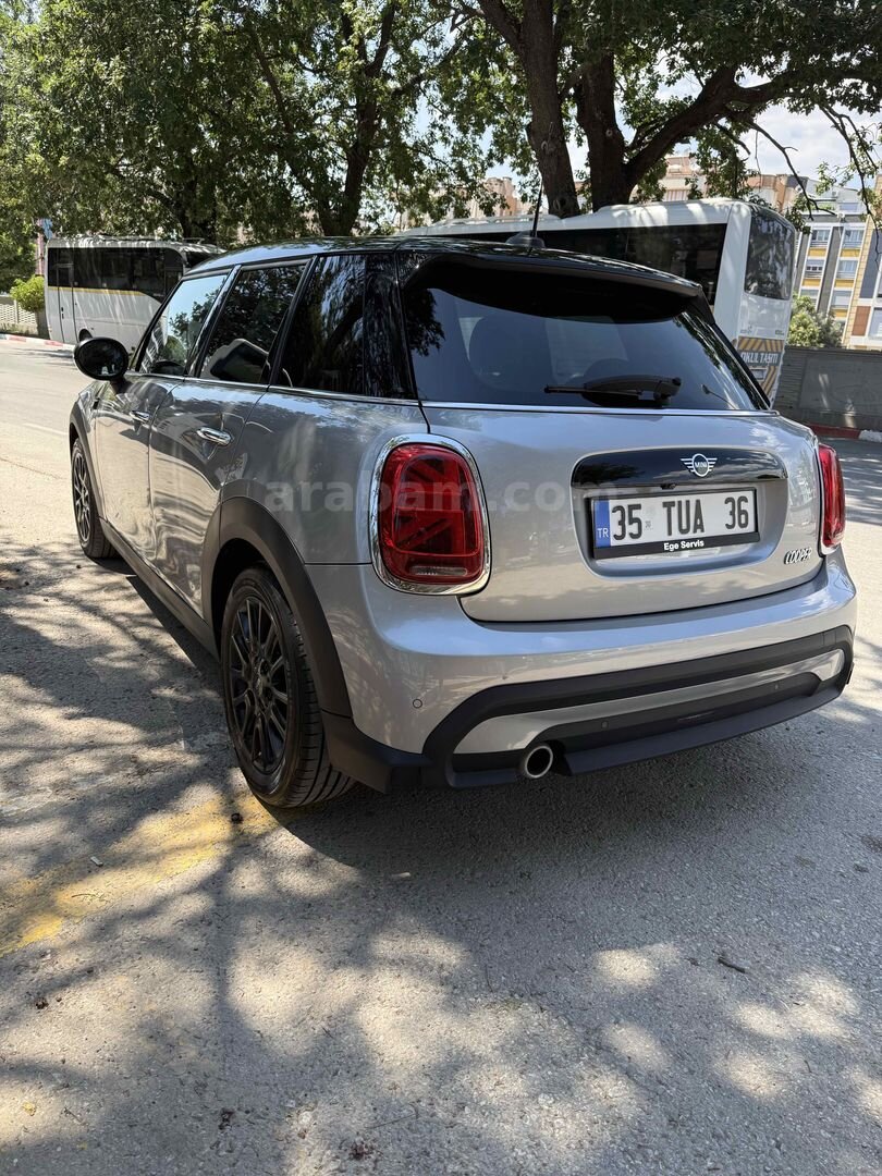 Sahibinden Mini Cooper 1.5 Signature 2024 Model 4
