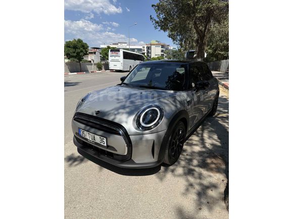 Sahibinden Mini Cooper 1.5 Signature 2024 Model 
