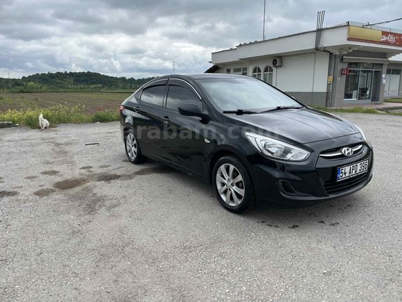 Sahibinden Hyundai Accent Blue 1.4 D-CVVT Mode Plus 2017 Model 