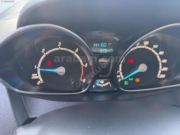OTOMOBİL RUHSATLI 2018 MODEL 144bin KM BAĞAJ HARİÇ ORJİNAL