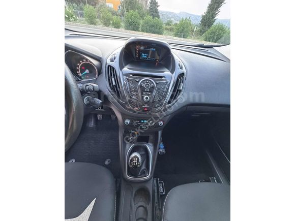 OTOMOBİL RUHSATLI 2018 MODEL 144bin KM BAĞAJ HARİÇ ORJİNAL