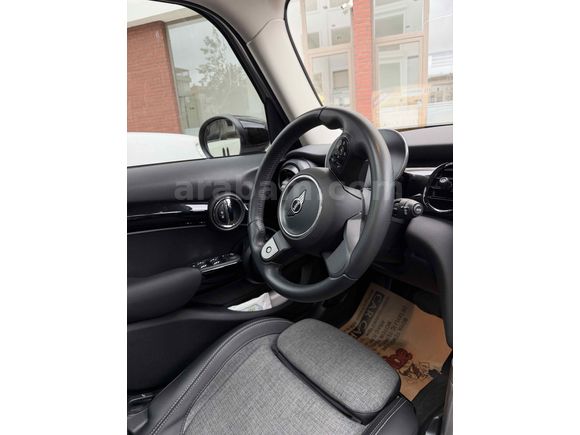 Sahibinden Mini Cooper 1.5 Signature 2024 Model 