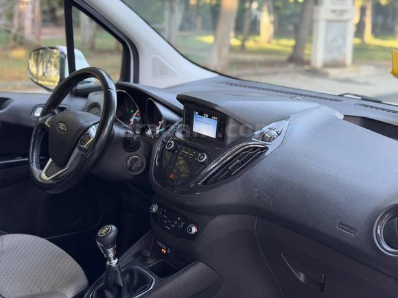2020 MODEL TİTANYUM OTOMOBİL RUHSATLI KM 175 BİNDE CAM GİBİ