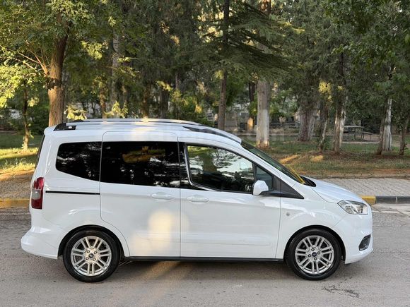 2020 MODEL TİTANYUM OTOMOBİL RUHSATLI KM 175 BİNDE CAM GİBİ