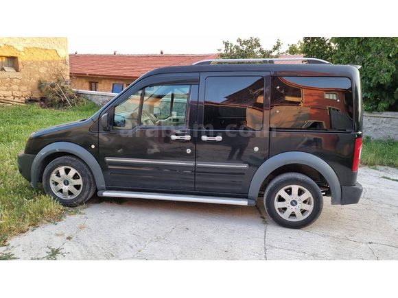 Sahibinden Ford Tourneo Connect 110PS 2011 Model