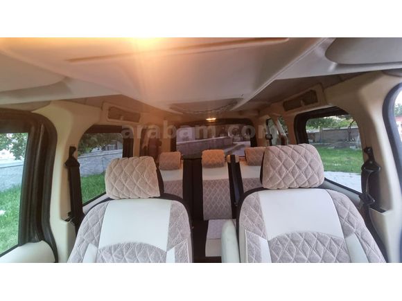 Sahibinden Ford Tourneo Connect 110PS 2011 Model