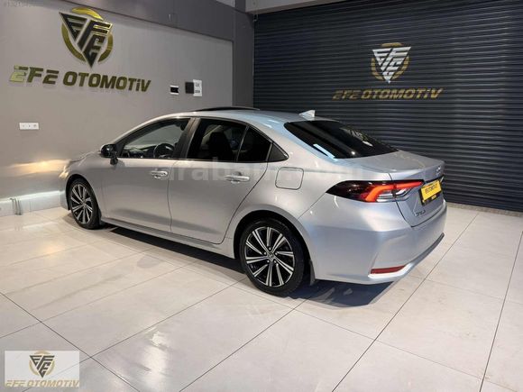 2022 TOYOTA COROLLA 1.5 FLMA X-PAC DEĞŞENSİZ SERVİS BAKIMLI