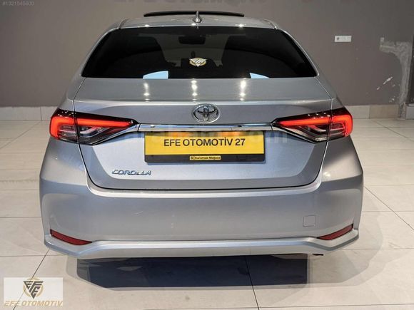 2022 TOYOTA COROLLA 1.5 FLMA X-PAC DEĞŞENSİZ SERVİS BAKIMLI