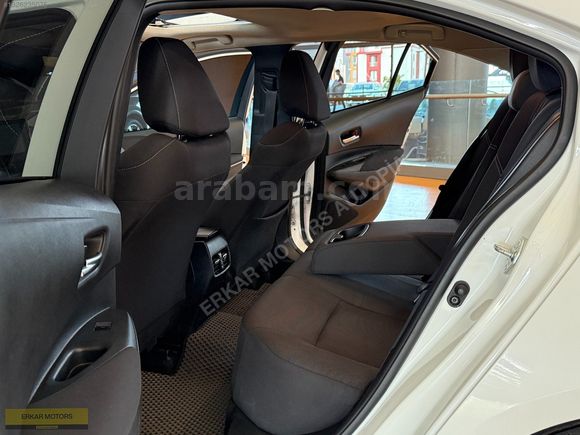 73 BİN KM-COROLLA FLAME X PACK+ SUNROOF+GARANTİLİ+FUL BAKIMLI