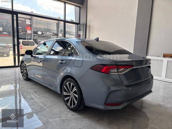 2022 TOYOTA COROLLA 1.5 FLAME X-PACK HATASIZ