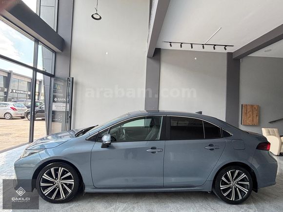2022 TOYOTA COROLLA 1.5 FLAME X-PACK HATASIZ