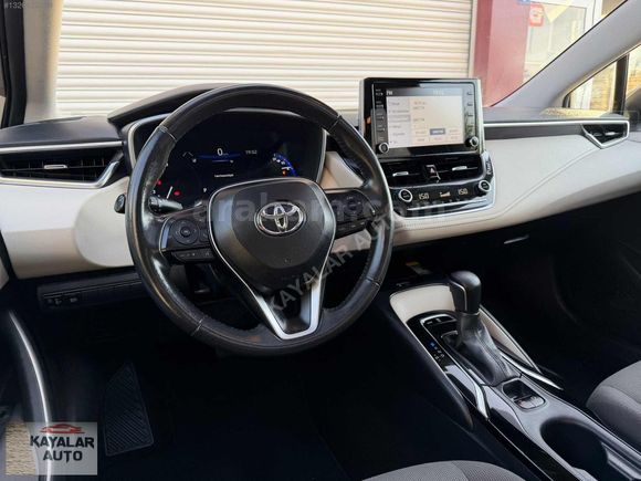 //KAYALARDAN// Toyota Corolla 1.5 Flame X-Pack+BOYASIZ+