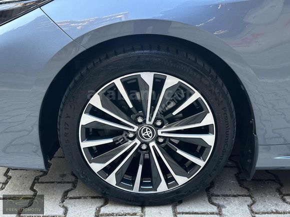 -EREN OTOMOTİV- TOYOTA COROLLA 1.5 FLAME X-PACK