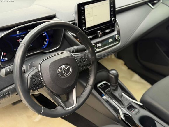 HATASIZ - BOYASIZ COROLLA FLAME X-BACK İLK SAHİP TERTEMİZ