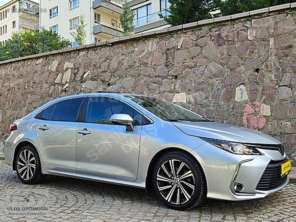 ''HATASIZZ ! 2022 COROLLA 1.5 FLAME-X PACK SANROOF'LU 56.000 KM