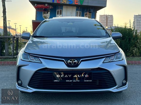 2022 COROLLA 1.5 FLAME X-PACK HATASIZ BOYASIZ KREDİ/VADE/TAKAS