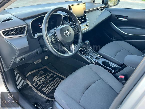 2022 COROLLA 1.5 FLAME X-PACK HATASIZ BOYASIZ KREDİ/VADE/TAKAS