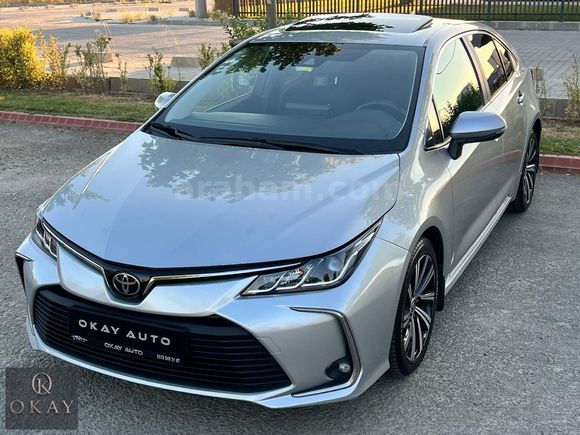 2022 COROLLA 1.5 FLAME X-PACK HATASIZ BOYASIZ KREDİ/VADE/TAKAS