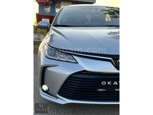 2022 COROLLA 1.5 FLAME X-PACK HATASIZ BOYASIZ KREDİ/VADE/TAKAS