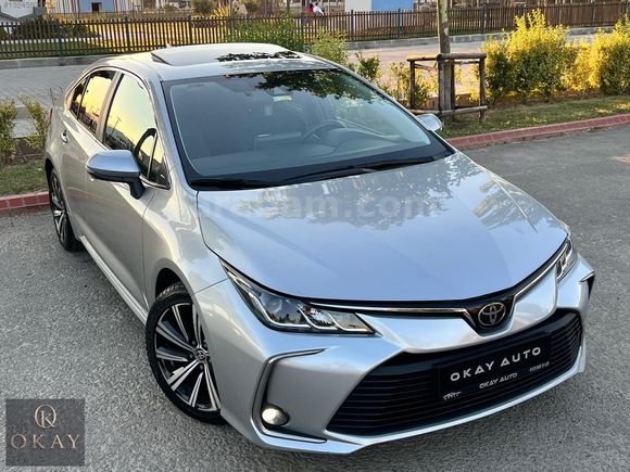 2022 COROLLA 1.5 FLAME X-PACK HATASIZ BOYASIZ KREDİ/VADE/TAKAS