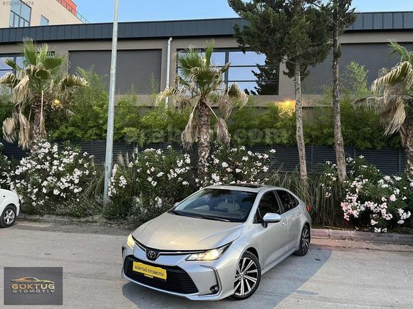 -64 KM DE 2022 MODEL TOYOTA COROLLA SERVİS BAKIMLI SANRUFLU