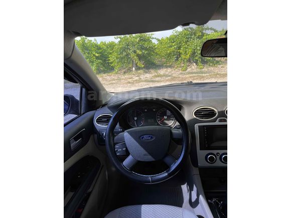 SAHİBİNDEN  DEĞİŞENSİZ FORD FOCUS 1.6  2006 