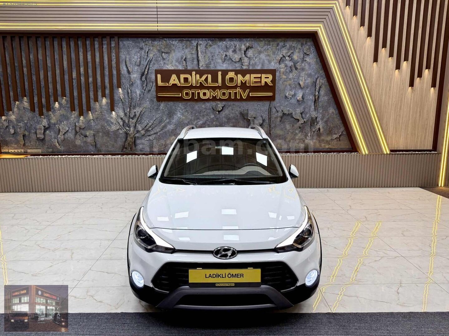 Galeriden Hyundai i20 Active 1.4 MPi Elite Smart 2018 Model Konya 50.000 km Beyaz 3