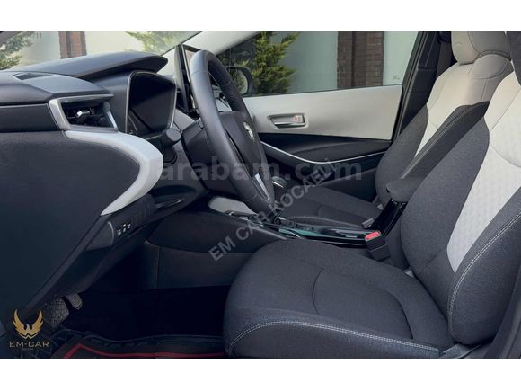 2025 TOYOTA COROLLA 1.5 FLAME X-PACK/HATASIZ/FUUL DONANIM