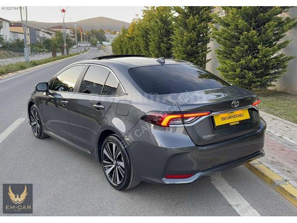 2025 TOYOTA COROLLA 1.5 FLAME X-PACK/HATASIZ/FUUL DONANIM