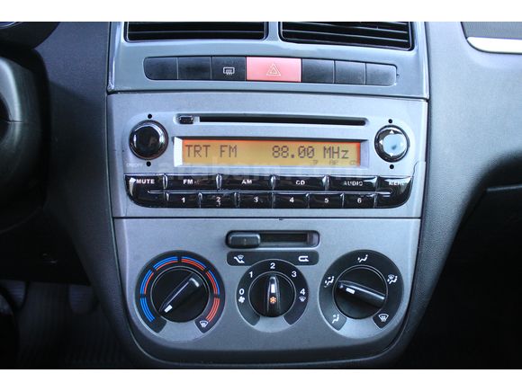 2011 MODEL HATASIZ DEĞİŞENSİZ 1.3 MULTİJET LİNEA 216.000 KM...!!