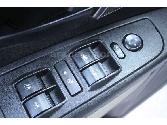 2011 MODEL HATASIZ DEĞİŞENSİZ 1.3 MULTİJET LİNEA 216.000 KM...!!