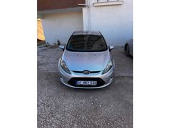 Sahibinden Ford Fiesta 1.4 TDCi Trend 2011 Model  265.000 km  