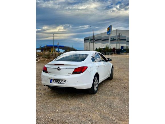 Sahibinden Opel Insignia 2.0 CDTI Edition 2011 Model 