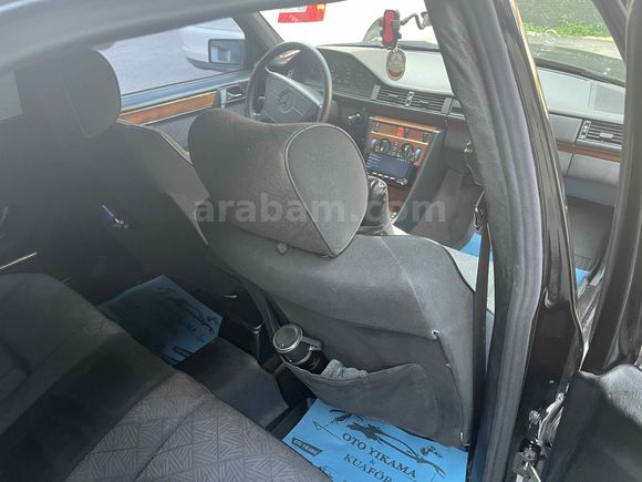 Sahibinden Mercedes - Benz E 200 Classic 1995 Model 
