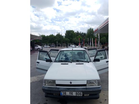 Sahibinden Renault R 9 1.4 Broadway 1994 Model