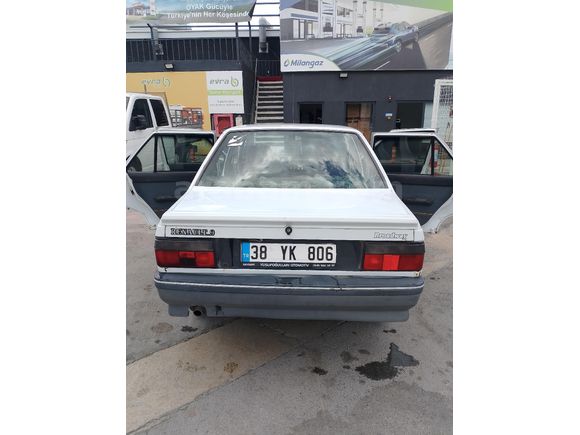 Sahibinden Renault R 9 1.4 Broadway 1994 Model