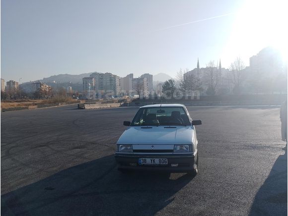 Sahibinden Renault R 9 1.4 Broadway 1994 Model