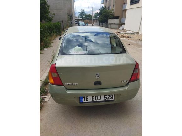 Sahibinden Renault Clio 1.4 Authentique 2002 Model