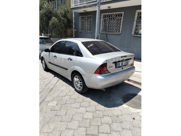 Sahibinden Ford Focus 1.6 Ambiente 2000 Model