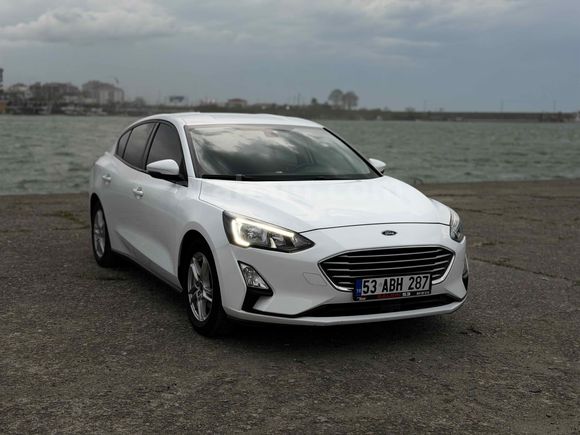 Sahibinden Ford Focus 1.5 Ti-VCT Trend X 2020 Model 