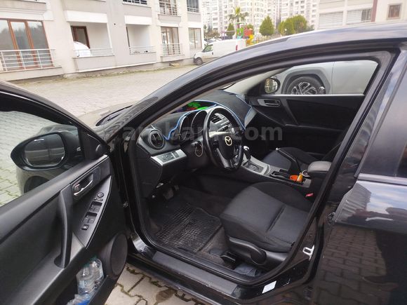 Sahibinden Mazda 3 1.6 Impressive 2010 Model