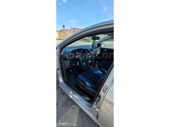 Sahibinden Ford Focus 1.6 TDCi Trend X 2010 Model