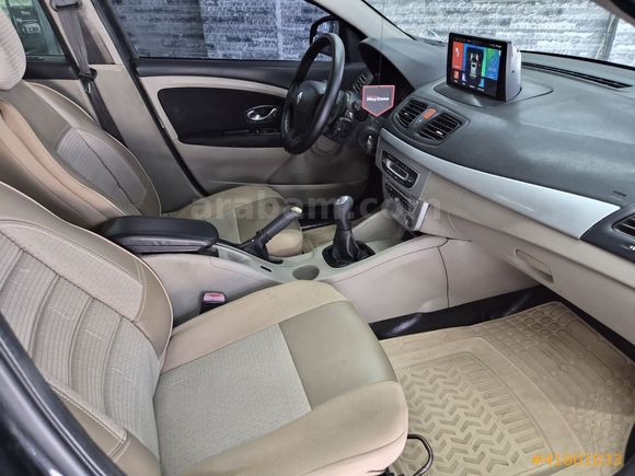 2010 FLUENCE BAKIMLI DOLU PAKET TAKAS OLUR