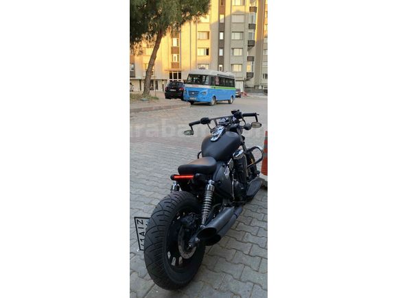 Custom Bobber 2500km 